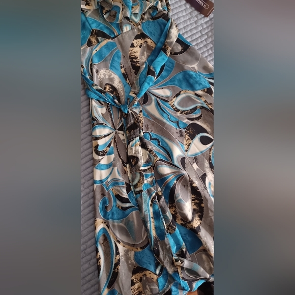 Karin Steven's (10) Dress w/tie belt - New with Tags - Picture 8 of 8